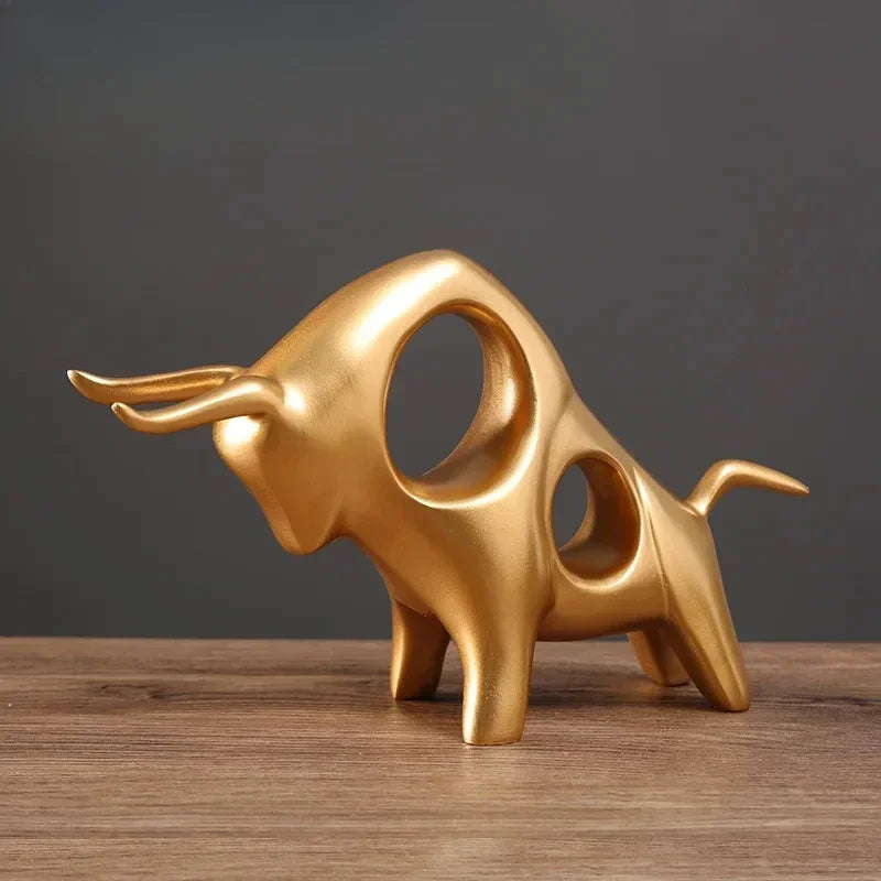 Escultura de Touro Dourado Abstrata